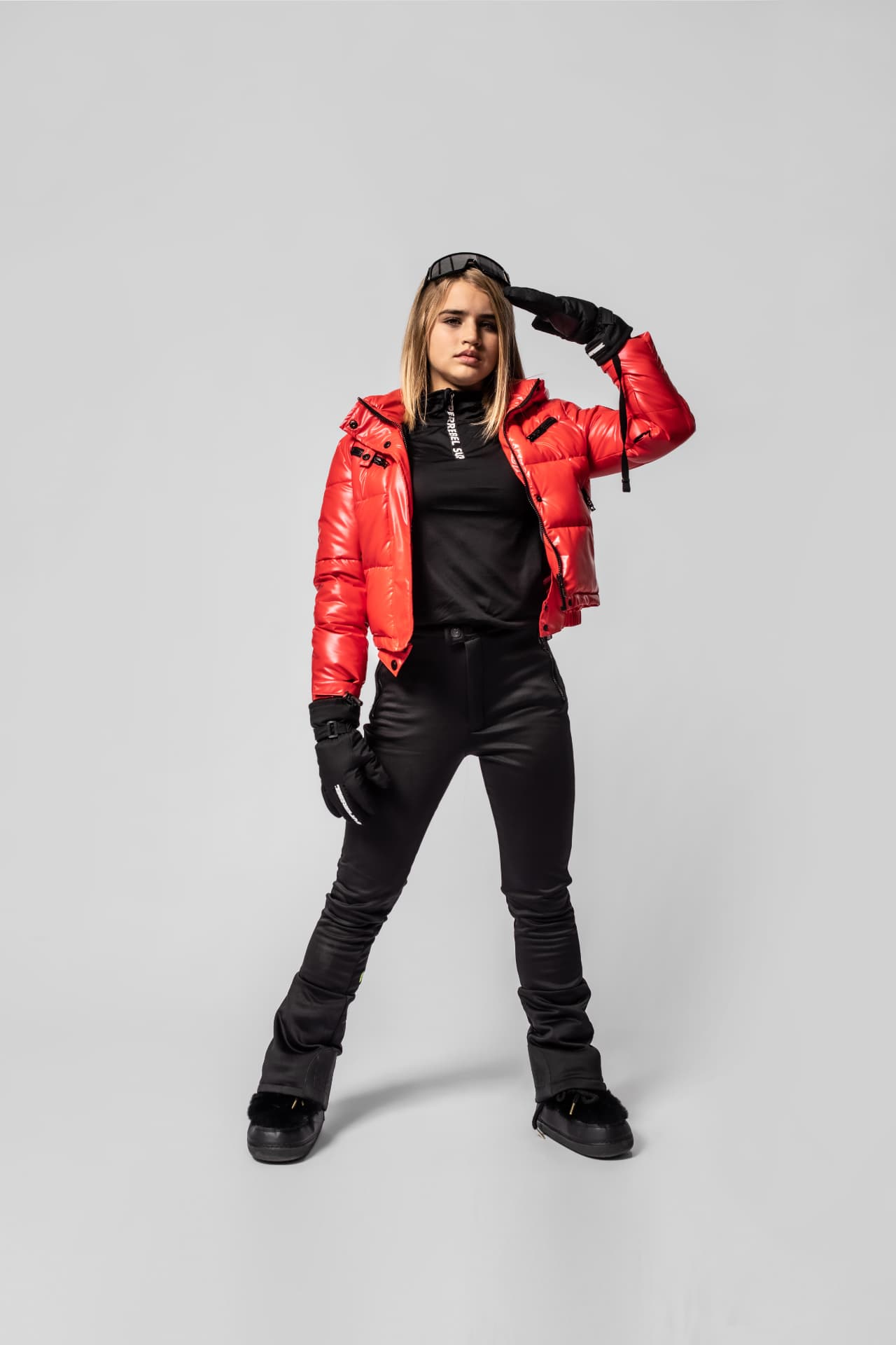 SUPERREBEL® Kidsgear red ski jacket portrait